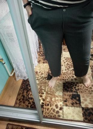 Гарні сірі штани на резинці😍😍😍