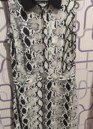 Сукня в зміїний принт 2