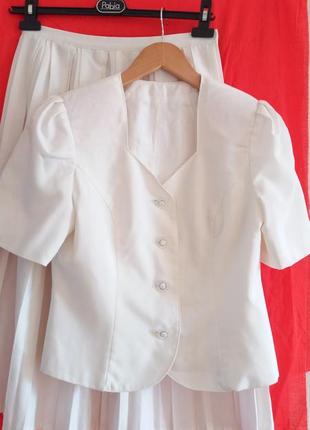 Белый летний пиджак блузка из хлопчатобумажной ткани размер м/46.1 фото