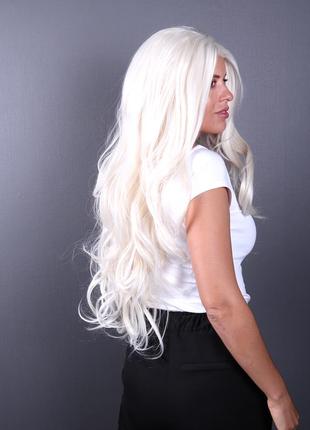 Парик zadira белый блонд женский длинный волнистый на сетке из термоволос1 фото