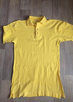 Поло, теніска жовте