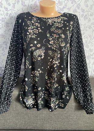 Кофточка в цветочный принт