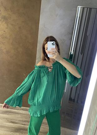 Блуза в трендовом цвете 4