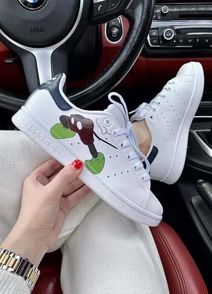 Отличные женские кроссовки adidas stan smith disney mickey mouse белые с микки