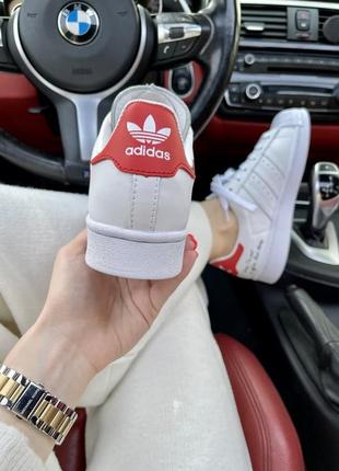 Стильні жіночі кросівки adidas superstar disney mickey mouse білі з міккі5 фото