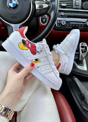 Стильні жіночі кросівки adidas superstar disney mickey mouse білі з міккі1 фото