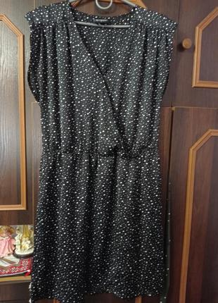 Плаття в горошок на запах