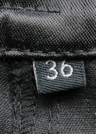 Брюки на 36 євро розмір стильні matcher  чорні як атласні на вид4 фото