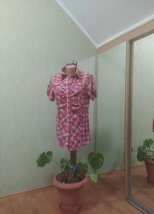 Рубашка розовая в цветок маленький