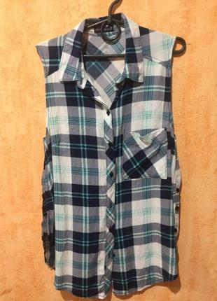 Женская рубашка безрукавка bershka