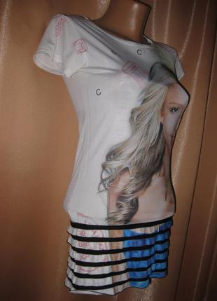 Нарядная модная легкая летняя туника с рюшами с принтом девушки, км09481 фото