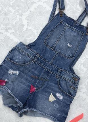 Джинсовый комбинезон bershka
