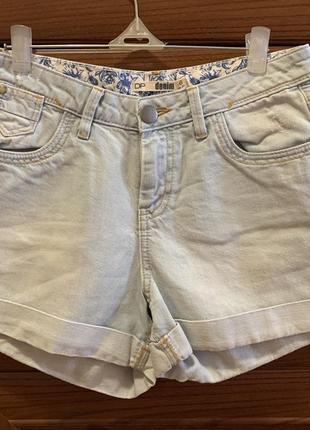 Короткие джинсовые шорты dorothy perkins