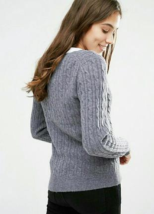 Серый свитер джемпер вязка косы