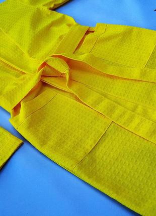 Детский вафельный легкий халат для девочки желтый4 фото