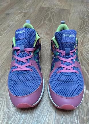 Кросівки 39р