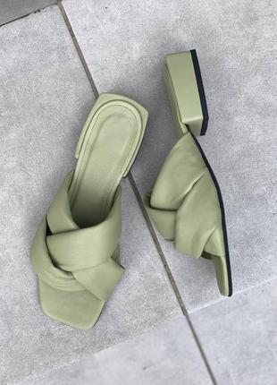 Женские шлепанцы кожаные цвет хаки с квадратным носком (натуральная кожа)-женская летняя обувь 20214 фото