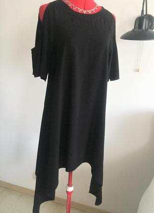 Сукня трапеція з асиметричним низом і короткими рукавами, по плечах вирізи, м9 фото