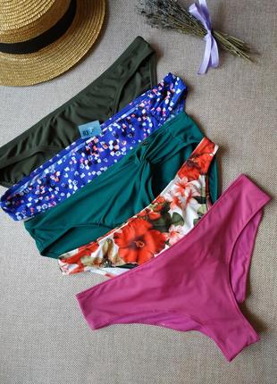 Нові купальні трусики