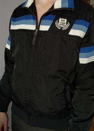 Стильна чоловіча куртка croop розмір с ( на фото одягнено на л)