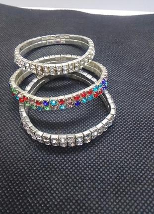 Три браслета кристаллы стекло