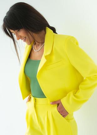 Базовый укороченный яркий жакет пиджак турция