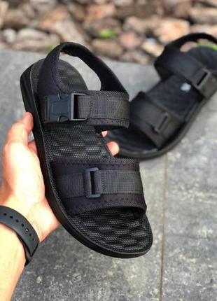 Мужские сандалии  черные3 фото