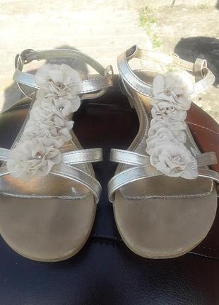 Симпатичные босоножки lilley2 фото