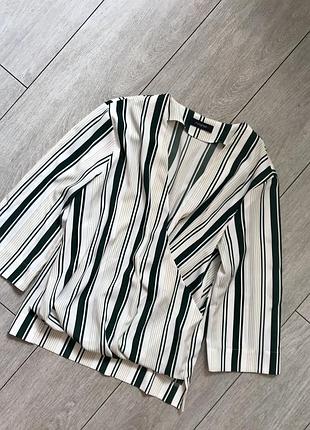 Стильна асиметрична блуза запах