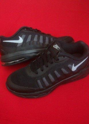 Кросівки nike air max invigor оригінал 31 розмір 20.5 см