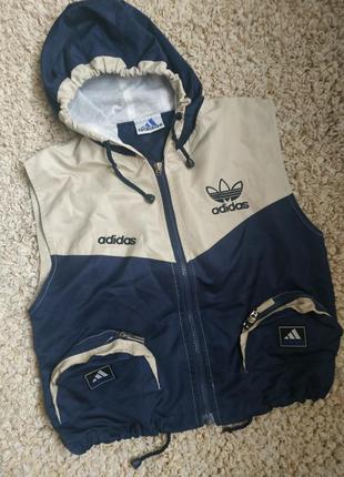 Жилетка adidas 6,7,8,9,років