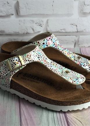 Босоніжки - сандалі, шльопанці, в'єтнамки, шльопанці birkenstock 35р