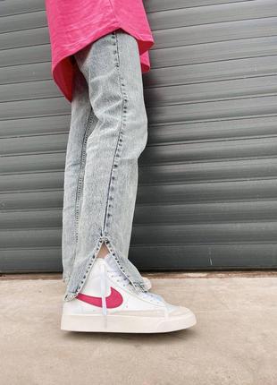 Blazer mid vintage 77 white/pink
женские белые малиновые высокие кроссовки найк білі рожеві малинові жіночі високі кросівки8 фото