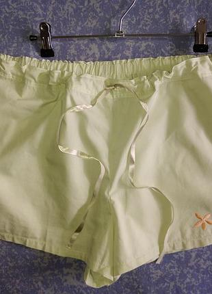 Брендові шортики calvin klein , бавовна з вишивкою, розмір l,