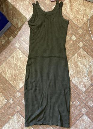 Облегающее платье в рубчик3 фото