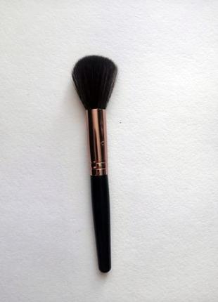 Кисть для макияжа новая