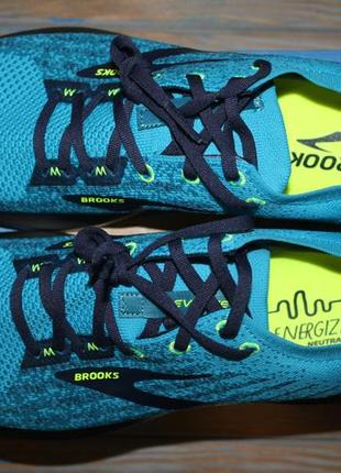 Мужские кроссовки brooks levitate 3 running shoes8 фото