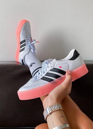 Adidas samba rose адідас самба білі/рожеві кросівки з сердечком