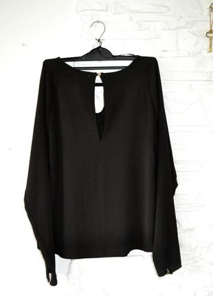 Базовая черная  блузочка  прямого покроя  от бренда  нema3 фото