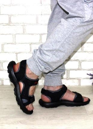 Чоловічі чорні сандалі на липучках9 фото