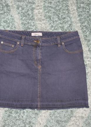 Спідниця джинс, з необробленими краями1 фото