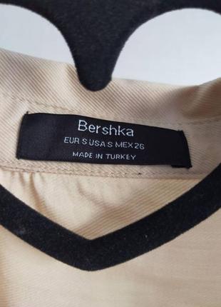 Укороченный топ bershka на пуговицах рубашка8 фото