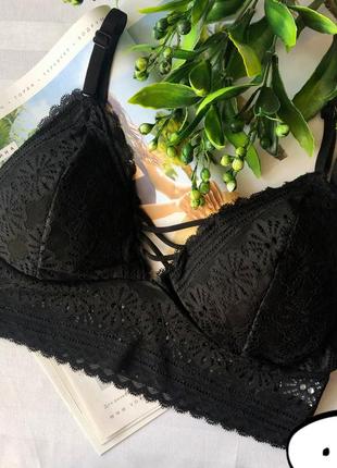 Мереживний топ під будь який лук