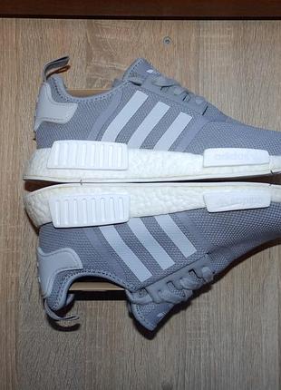 Кроссовки беговые adidas men s nmd r1 s31503 grey/white редкая модель !!!