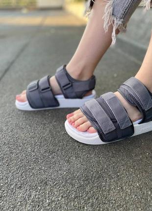 Adidas adilette sandals grey white, женские сандали адидас2 фото