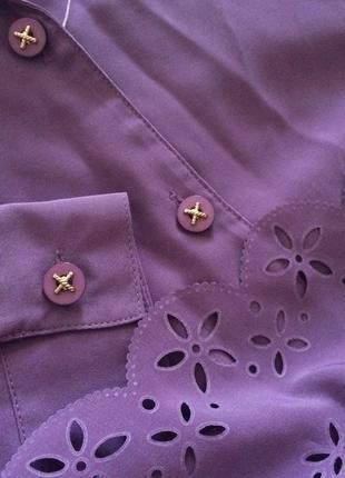 Красива фіолетова блуза з перфорацією великого розміру classics3 фото