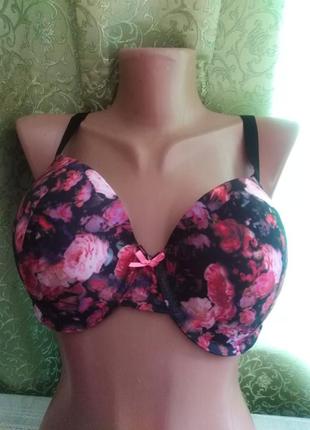 Бюстгальтер