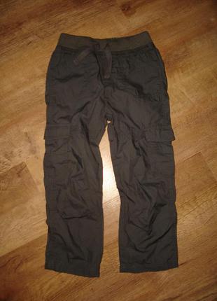 Коттоновые брюки на 4-5 лет  рост 104-110 см, 100% коттон