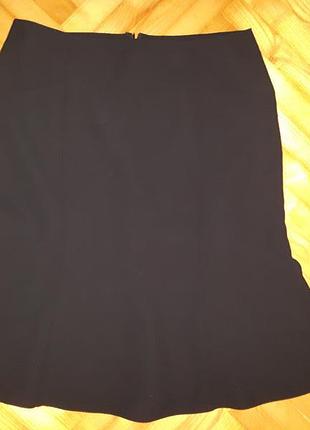 Строгая юбка от laura ashley! p.-40