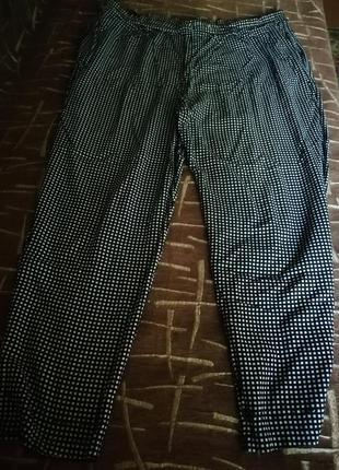 Штапельні брючки великого розміру